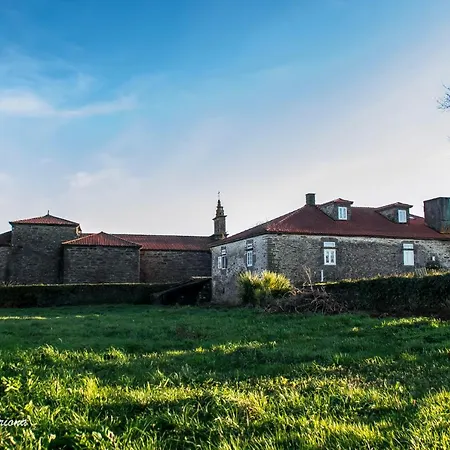 Δωμάτια σε οικογενειακή κατοικία O Pazo Da Briona *