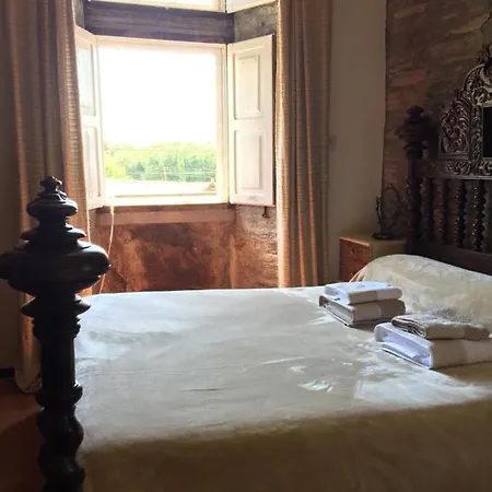Δωμάτια σε οικογενειακή κατοικία O Pazo Da Briona *
