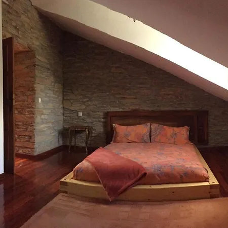Δωμάτια σε οικογενειακή κατοικία O Pazo Da Briona *