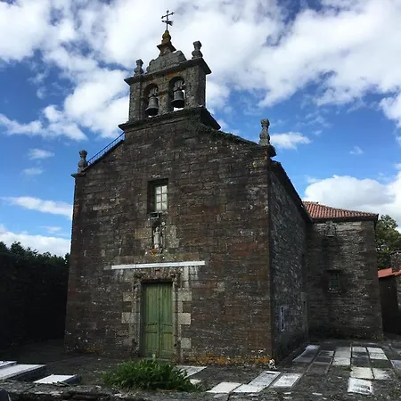 Δωμάτια σε οικογενειακή κατοικία O Pazo Da Briona Arzúa